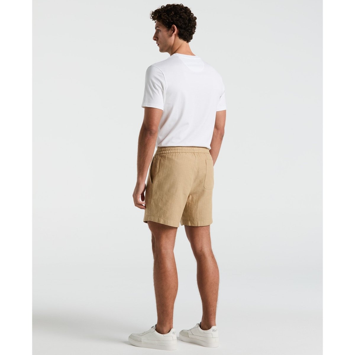 6" Linen Blend Shorts In Travertine - RUTHERFORD & Co