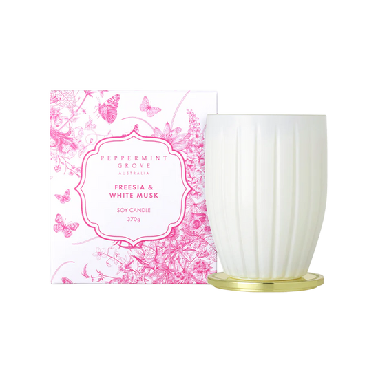 Freesia & White Musk Soy Candle 370g