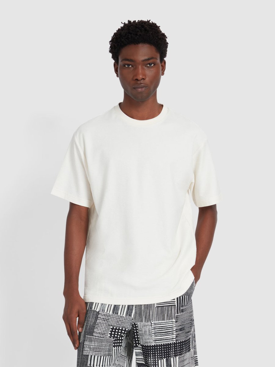 Ashcombe T-Shirt In Cream - RUTHERFORD & Co