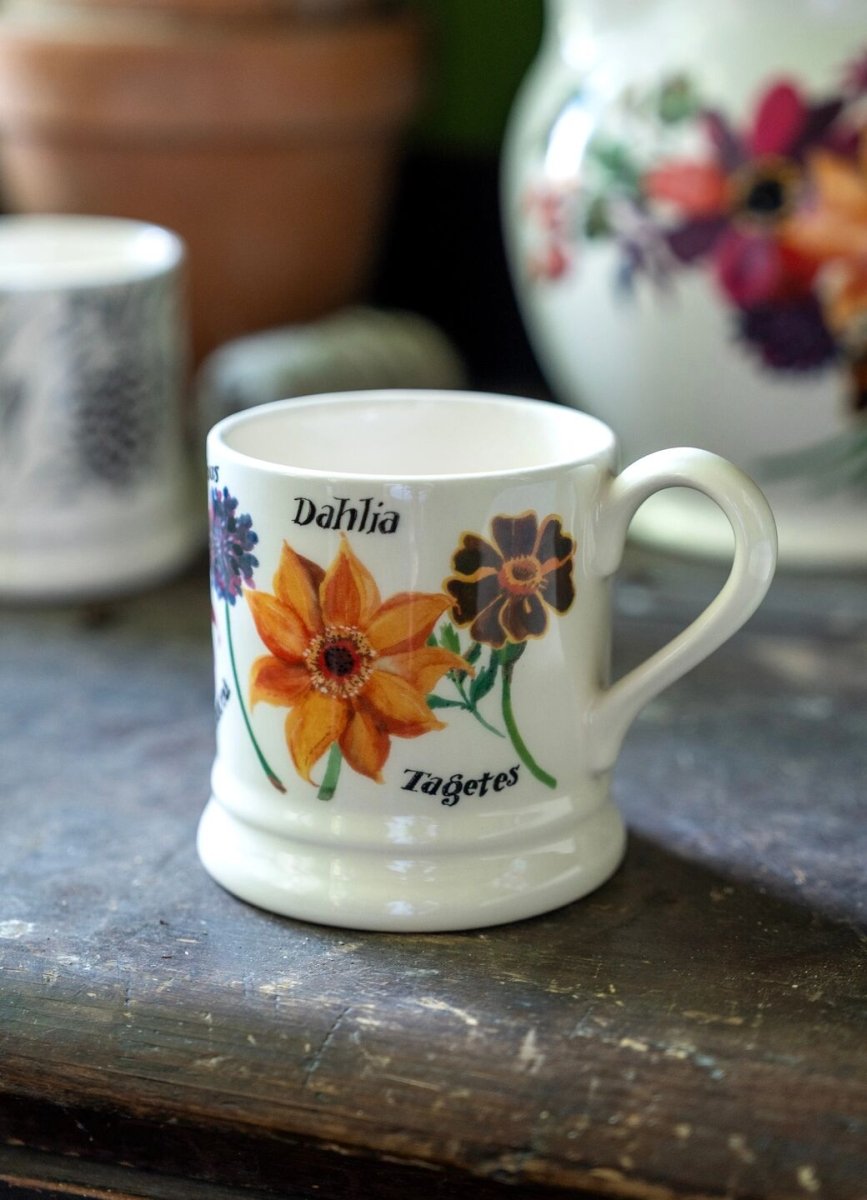 Autumn Flowers 1/2 Pint Mug - RUTHERFORD & Co