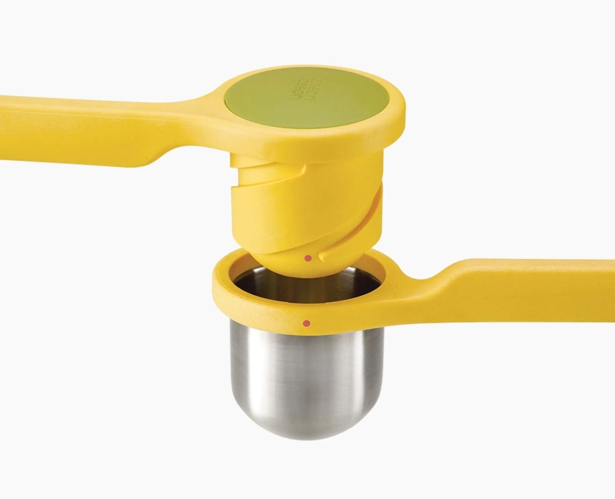 Helix Yellow Citrus Juicer - RUTHERFORD & Co