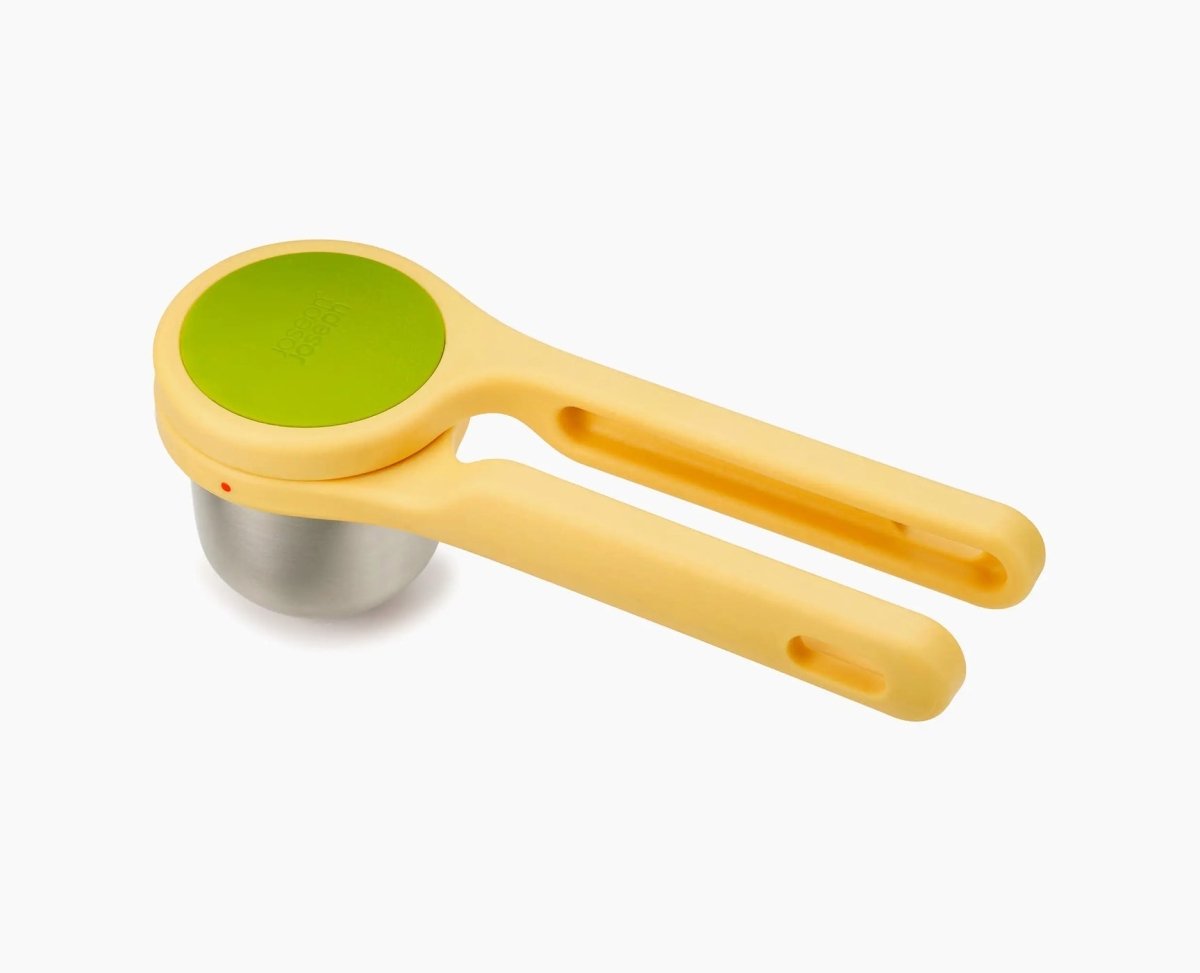 Helix Yellow Citrus Juicer - RUTHERFORD & Co