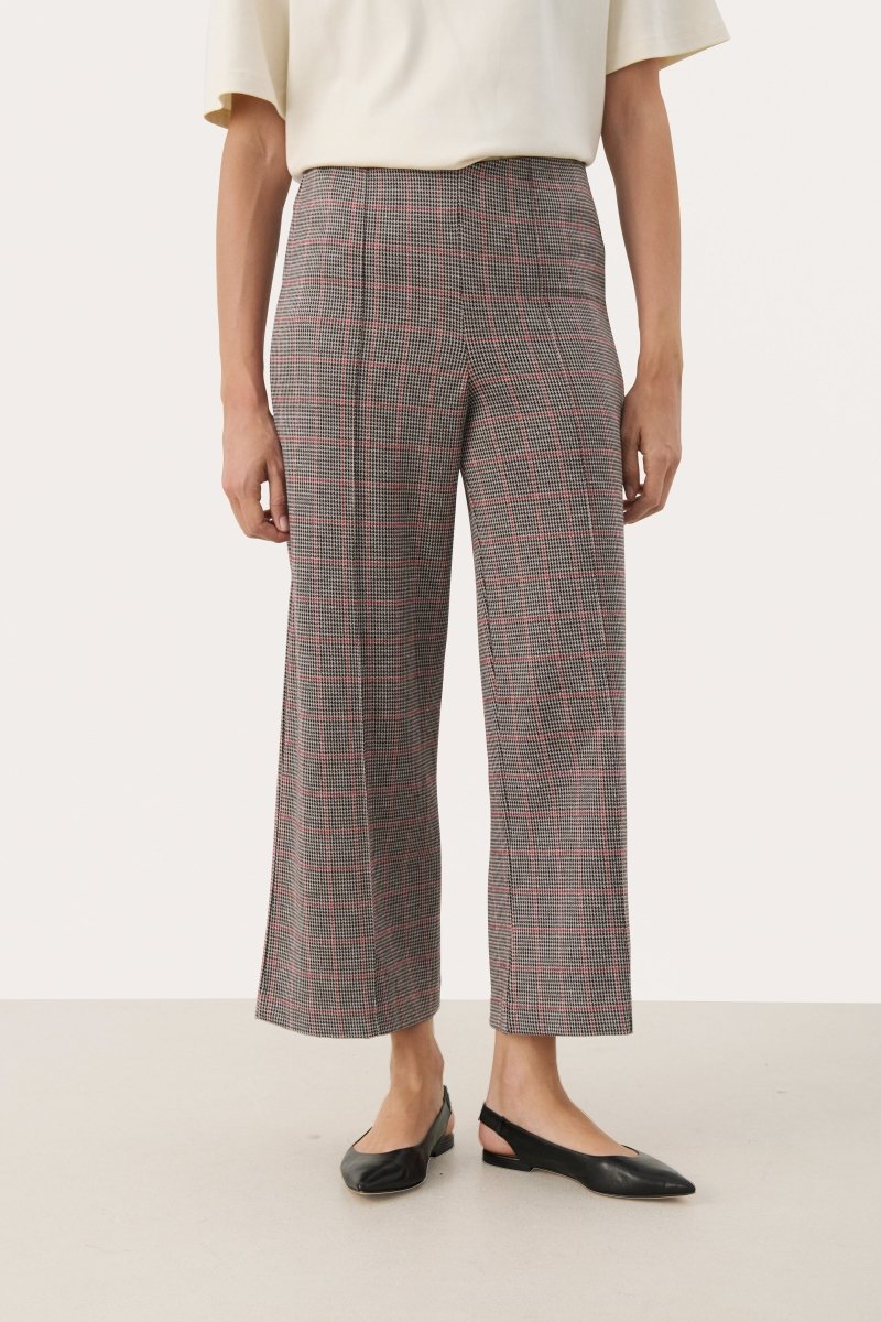 IlisanPW Trousers - RUTHERFORD & Co