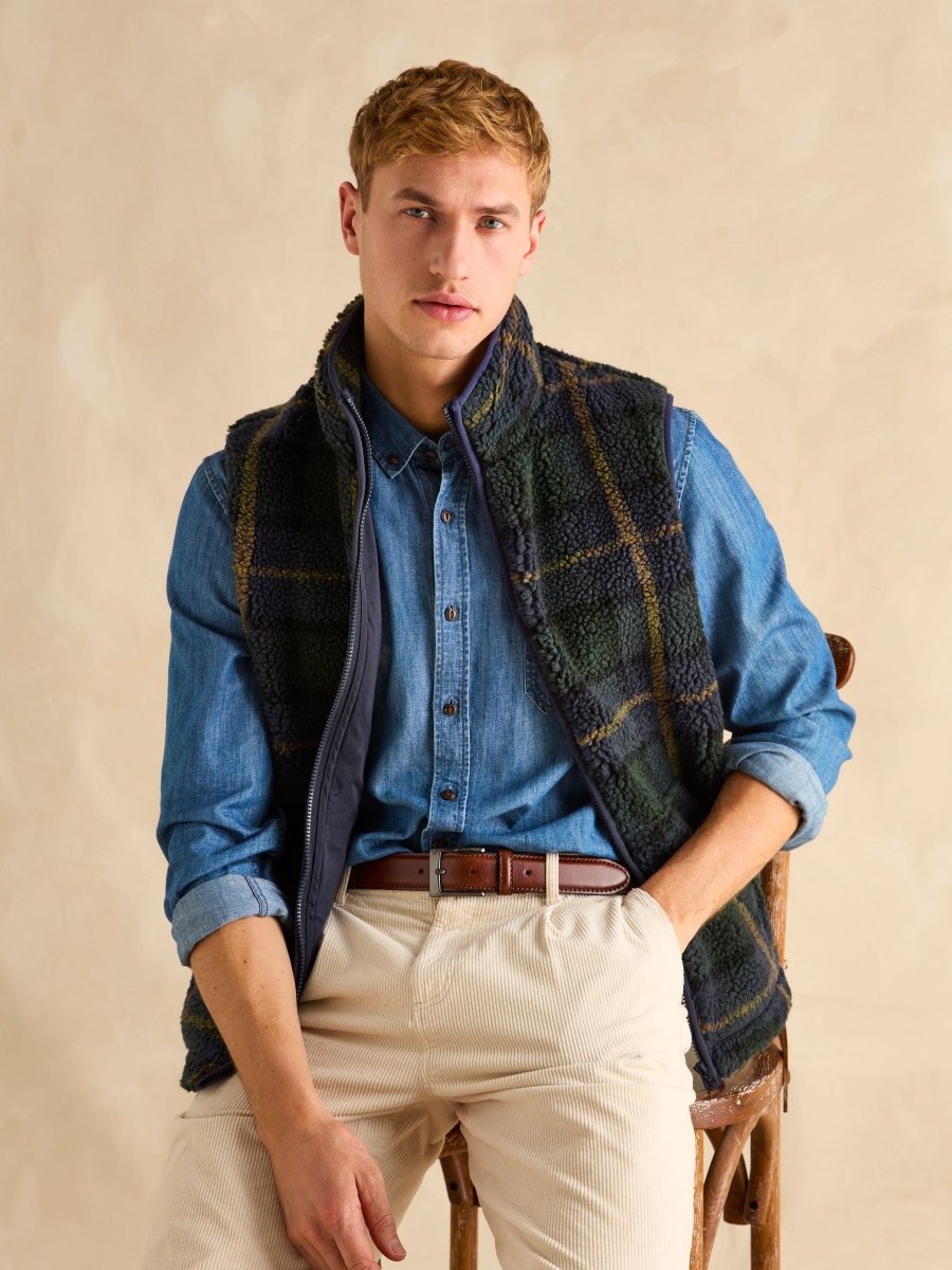 Otis Navy Borg Fleece Gilet - RUTHERFORD & Co