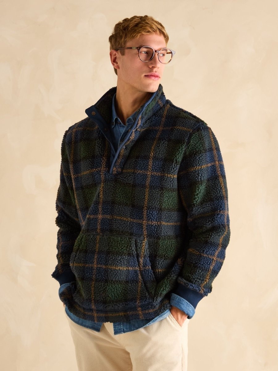 Otis Navy Check Borg Fleece - RUTHERFORD & Co