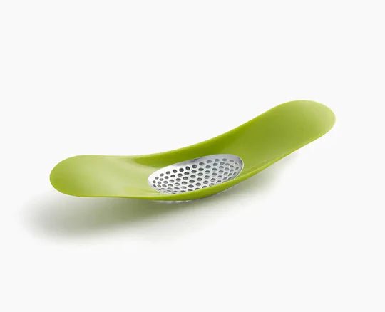 Rocker™ Green Garlic Crusher - RUTHERFORD & Co