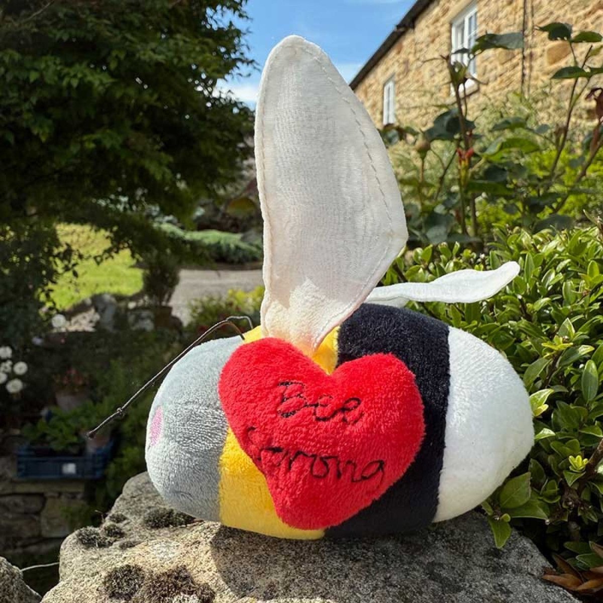 Soft Toy/Bee Strong - RUTHERFORD & Co