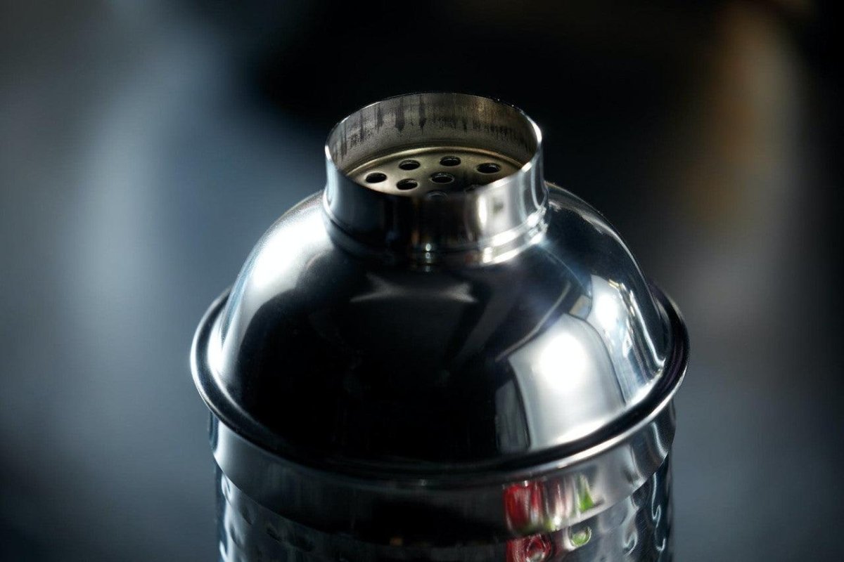 BarCraft Hammered - Steel Textured Cobbler - Style Shaker - RUTHERFORD & Co