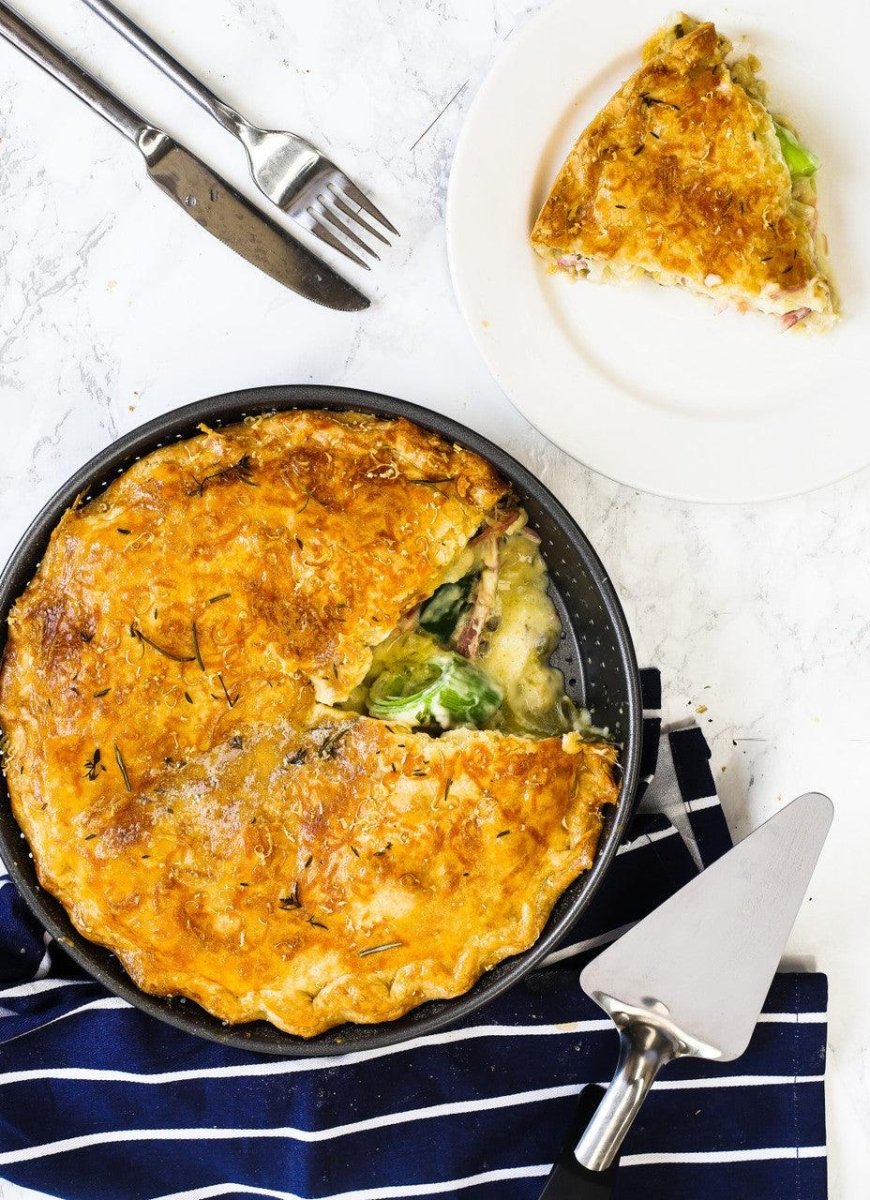 MasterClass Crusty Bake Non - Stick Deep Pie Pan / Tart Tin - RUTHERFORD & Co