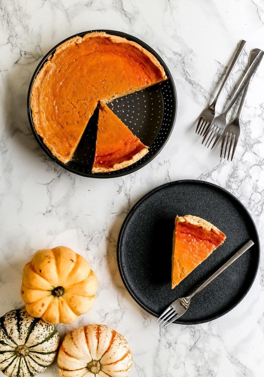 MasterClass Crusty Bake Non - Stick Deep Pie Pan / Tart Tin - RUTHERFORD & Co