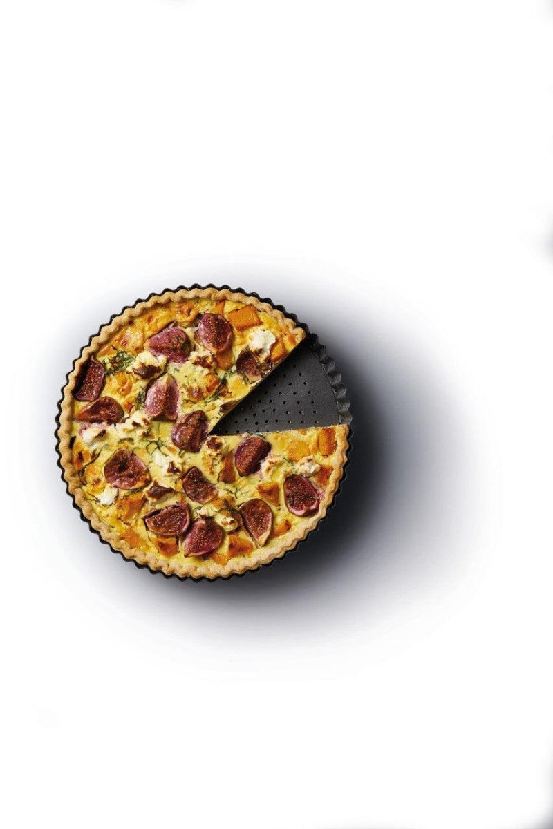 MasterClass Crusty Bake Non - stick Fluted Round 23cm Quiche Tin - RUTHERFORD & Co