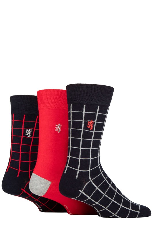 MENS 3 PAIR PRINGLE BLACK LABEL BAMBOO PATTERNED, ARGYLE AND STRIPED SOCKS - RED GRID
