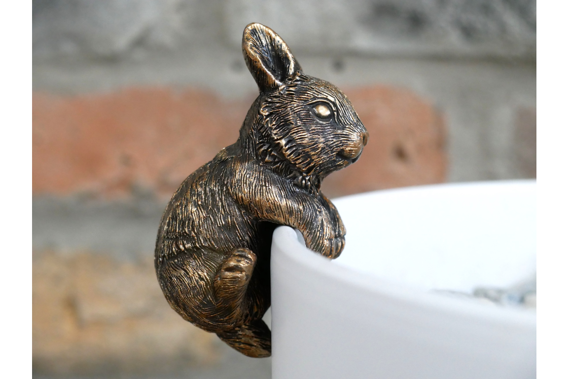 Rabbit Pot Hanger