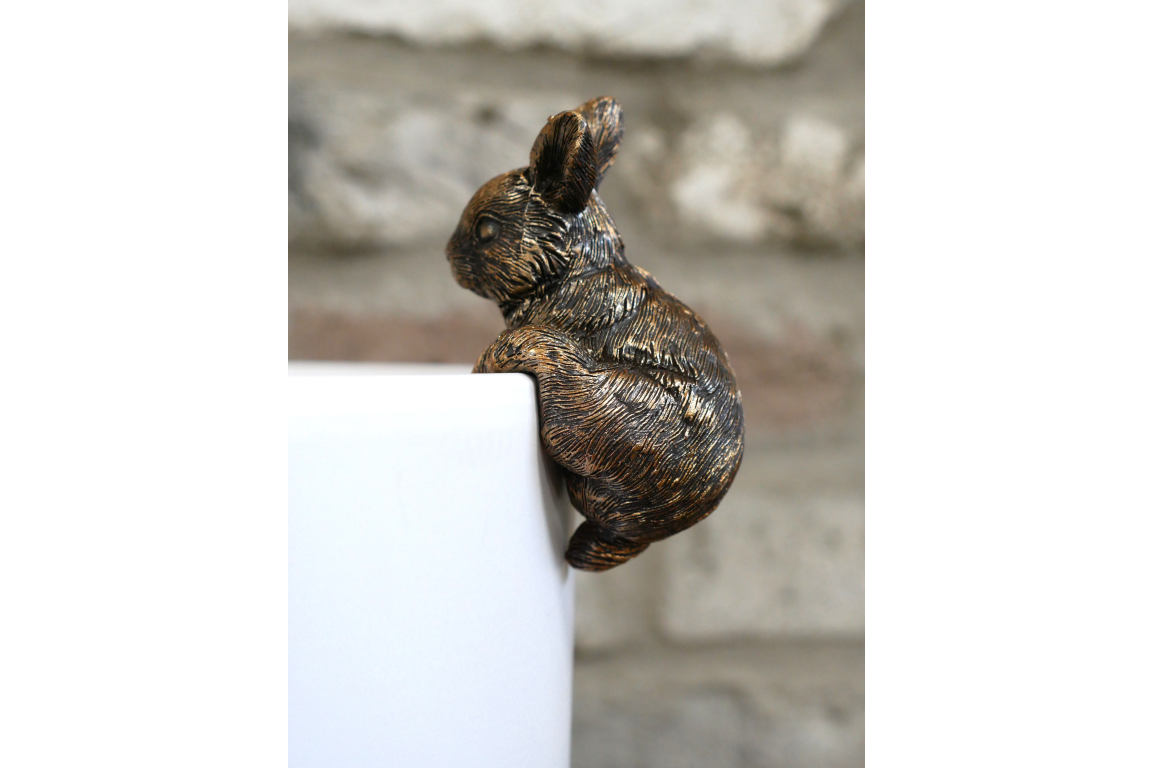 Rabbit Pot Hanger