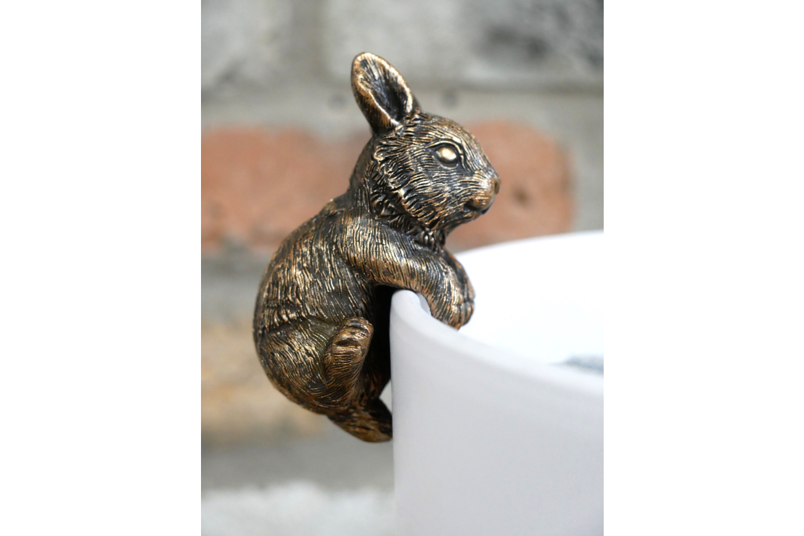 Rabbit Pot Hanger
