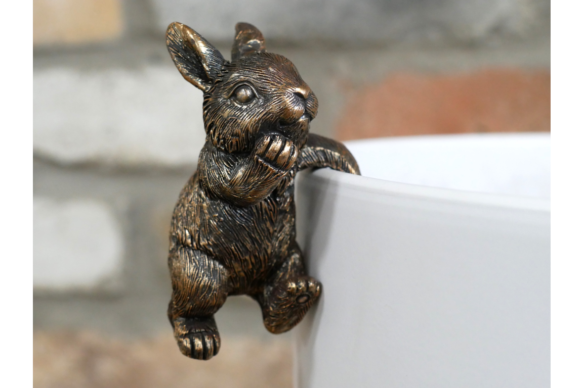 Rabbit Pot Hanger