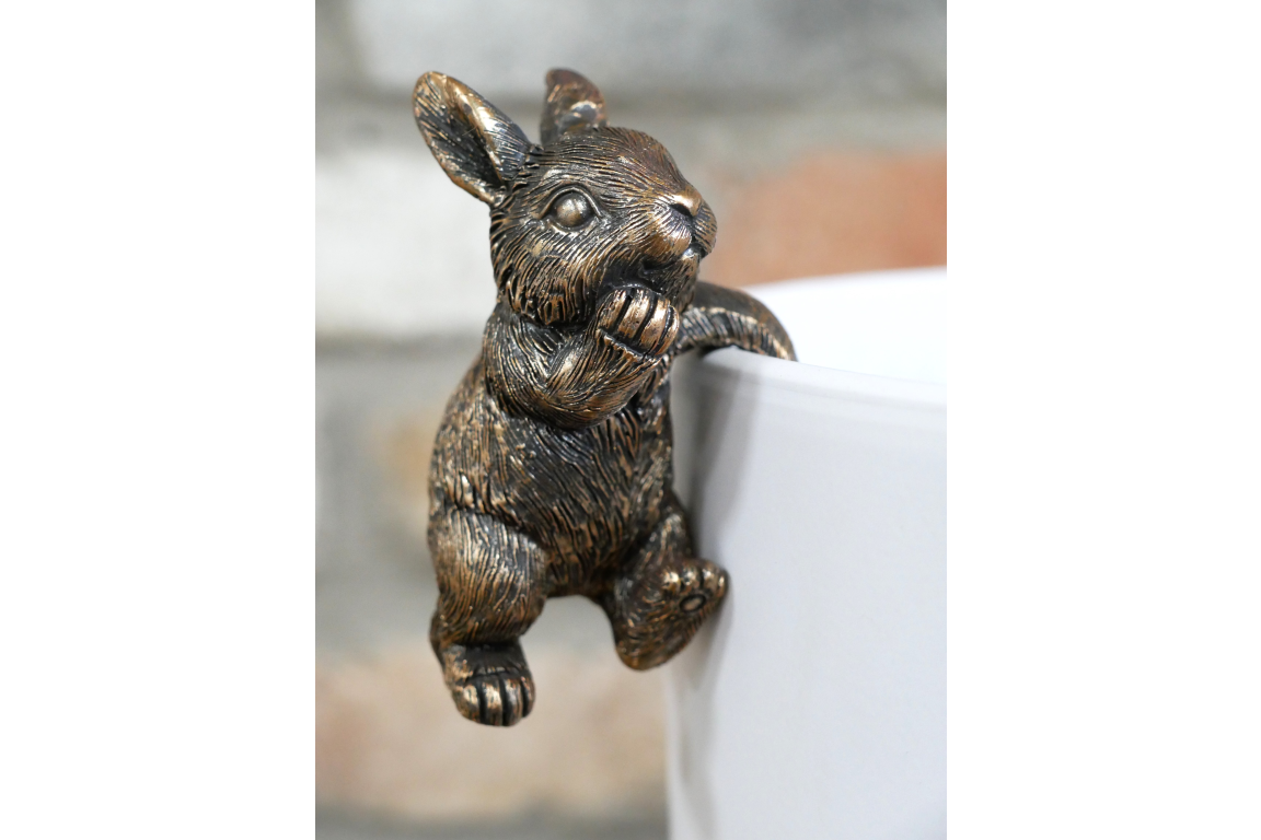 Rabbit Pot Hanger