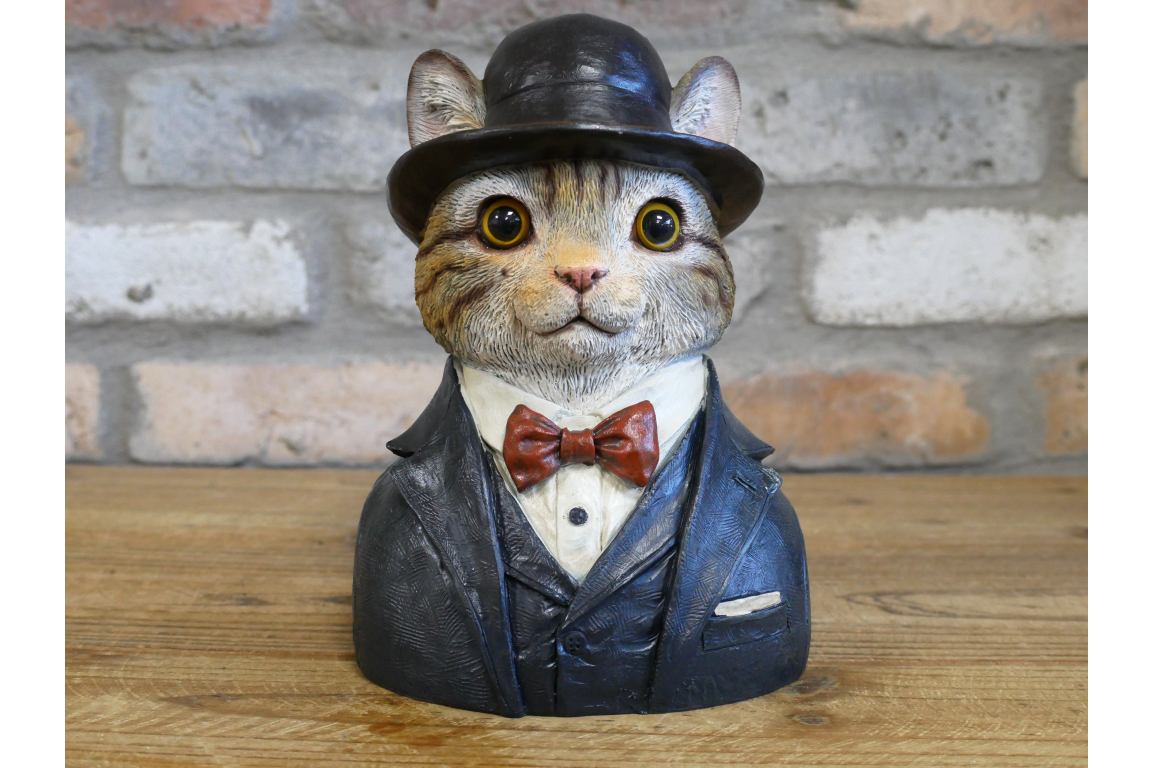 Small Cat Bust