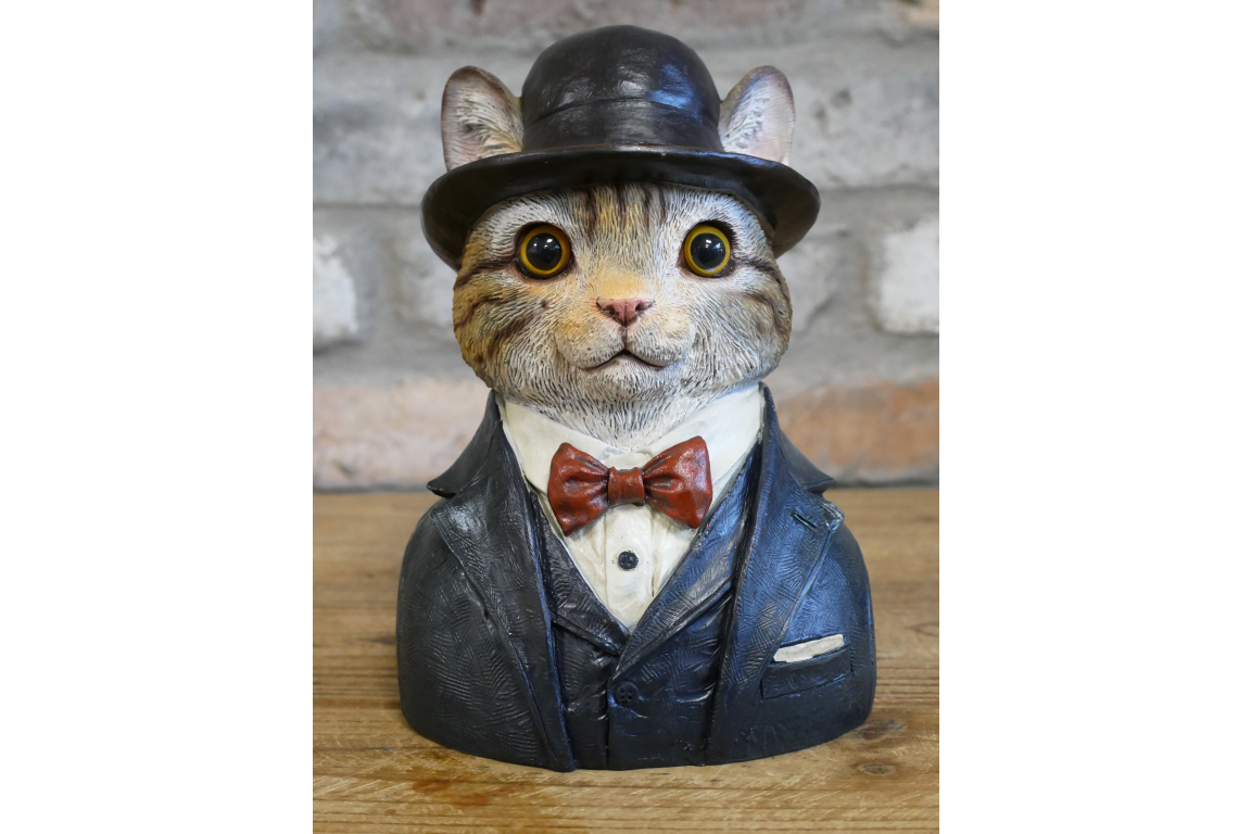 Small Cat Bust