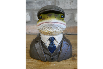 Small Toad Bust