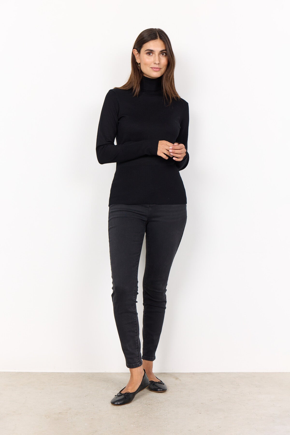 SC-DOLLIE 145 Pullover Black