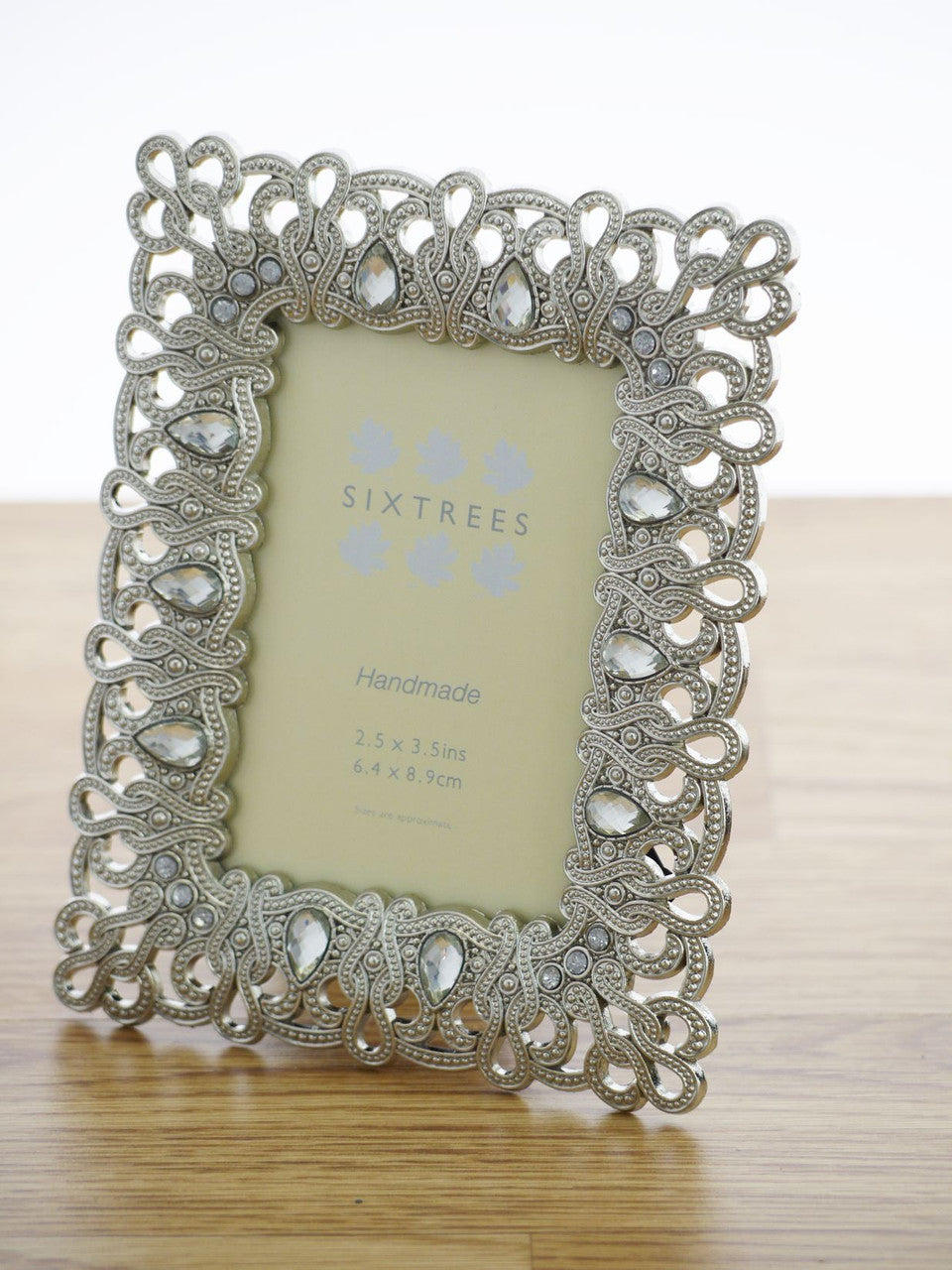 Sixtrees Diana Antique Vintage and Shabby Chic Style