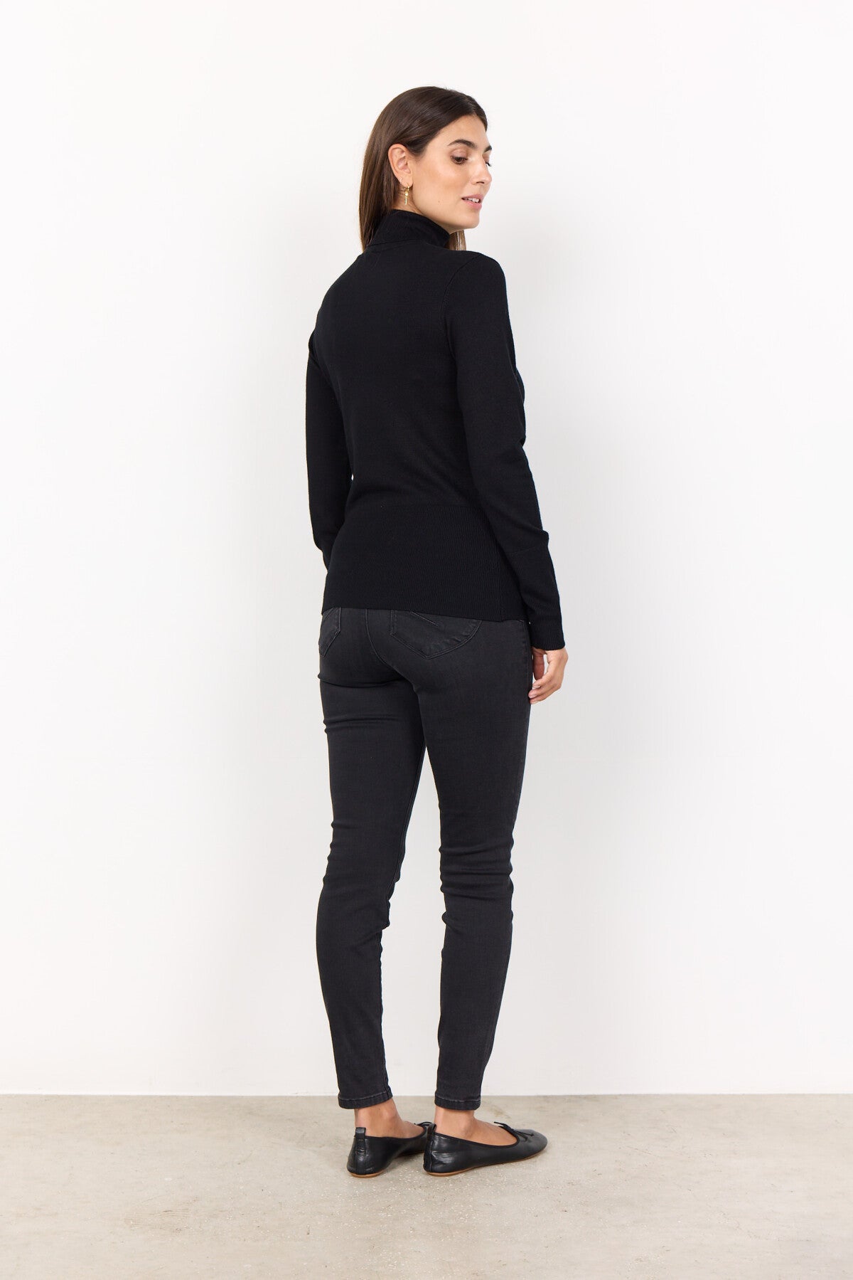 SC-DOLLIE 145 Pullover Black