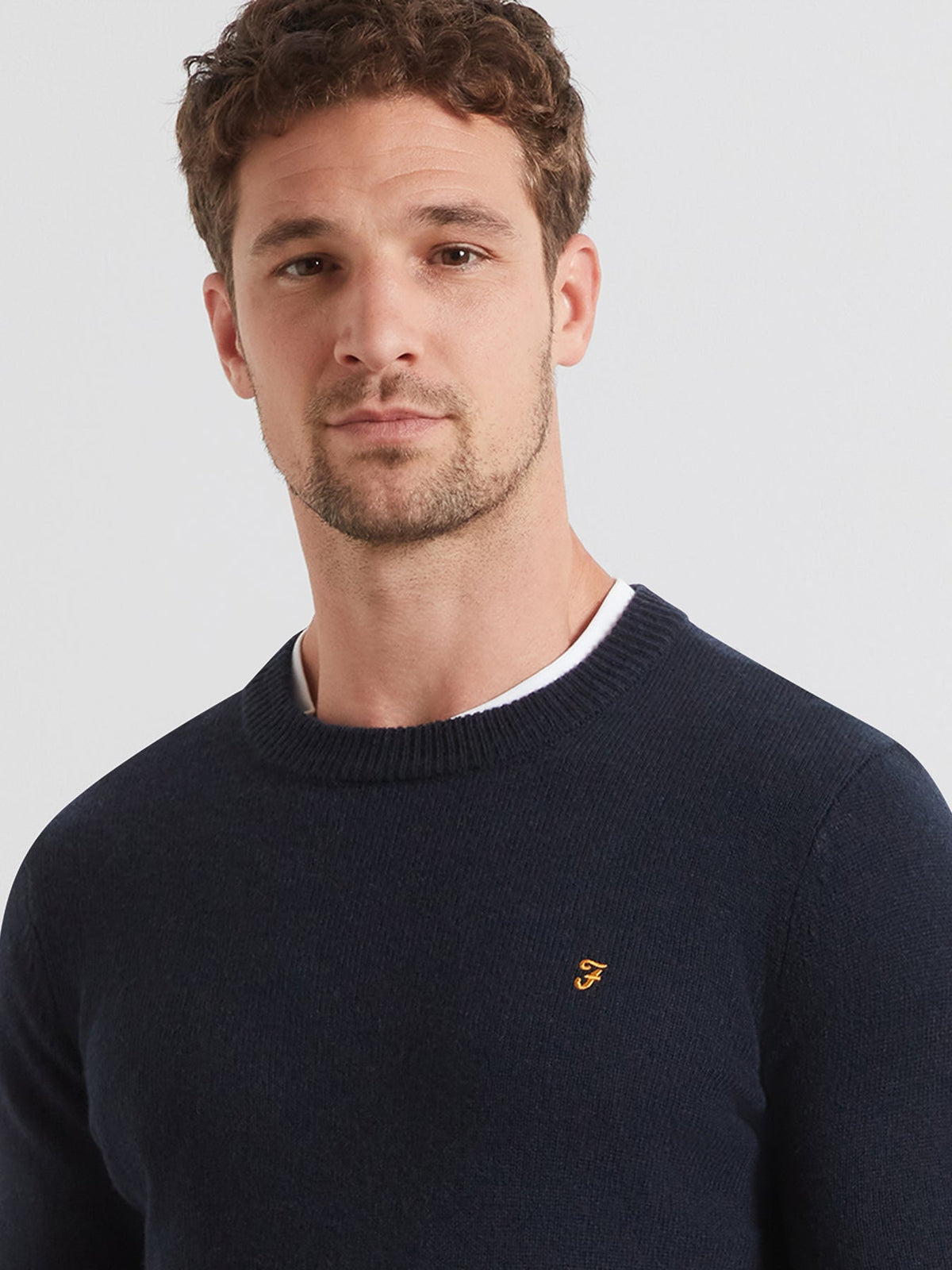 Maidstone Lambswool Sweater In True Navy