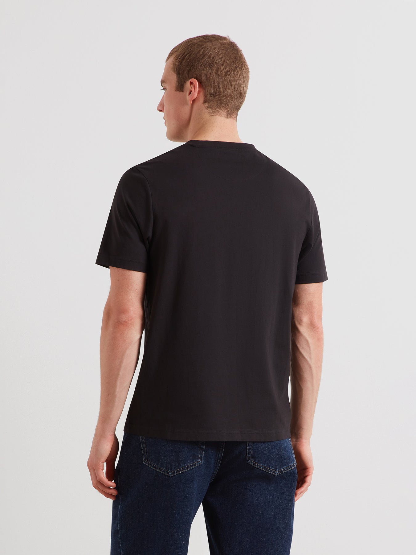Danny Regular Fit Organic Cotton T-Shirt In Black