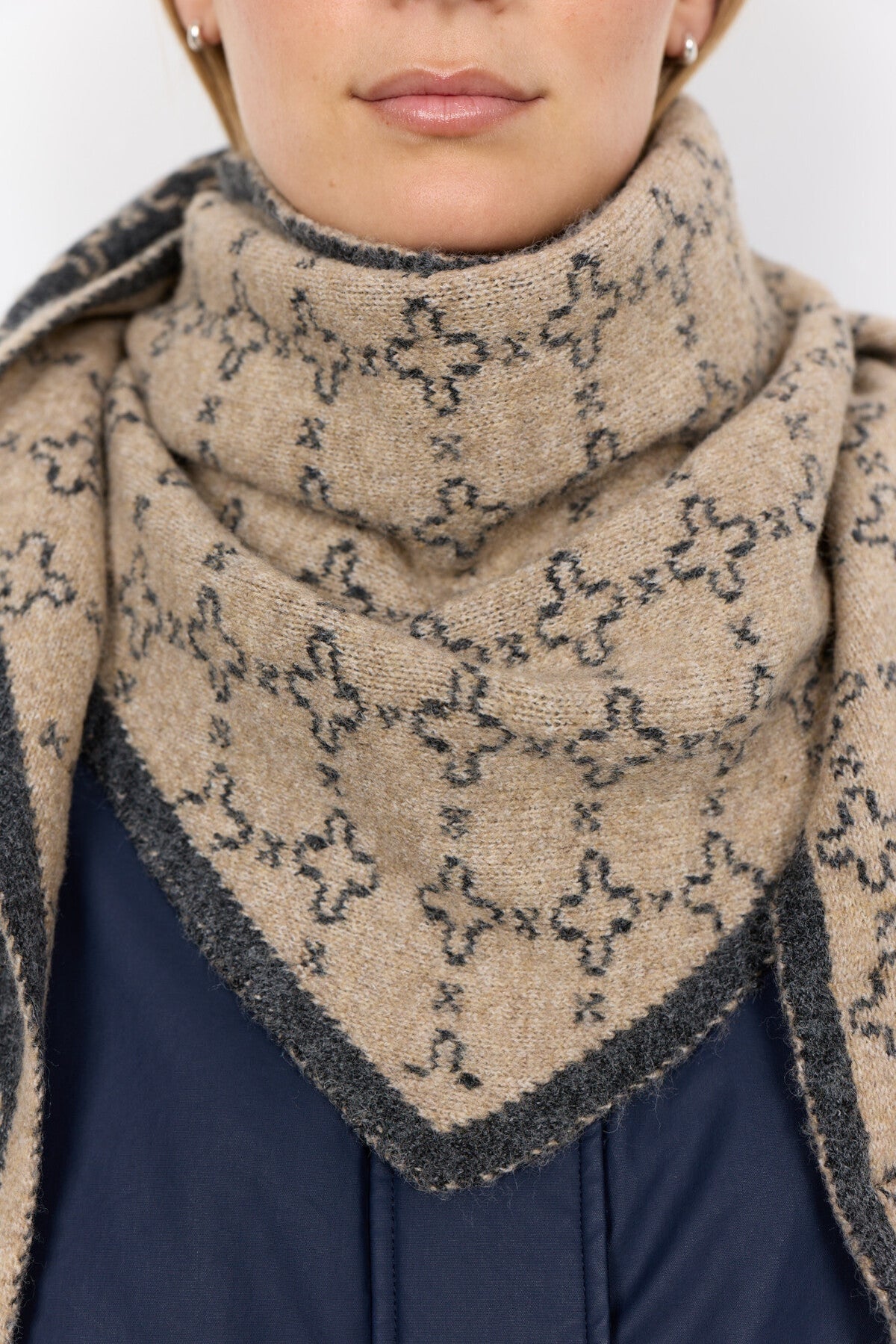 SC-GOLLY YD 1 Scarf Camel