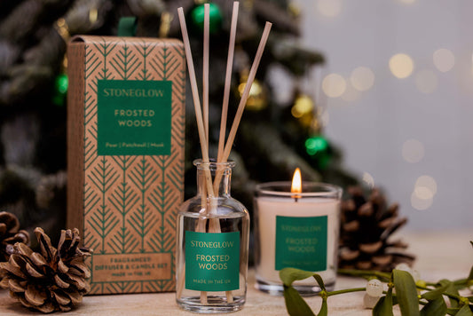 Frosted Woods - Gift Set (Scented mini soy candle and mini diffuser)