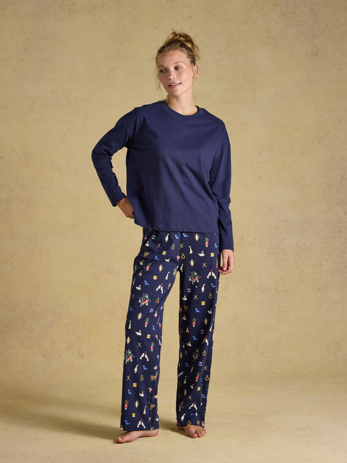 Lyla Cotton Pyjama Set - Navy Icons
