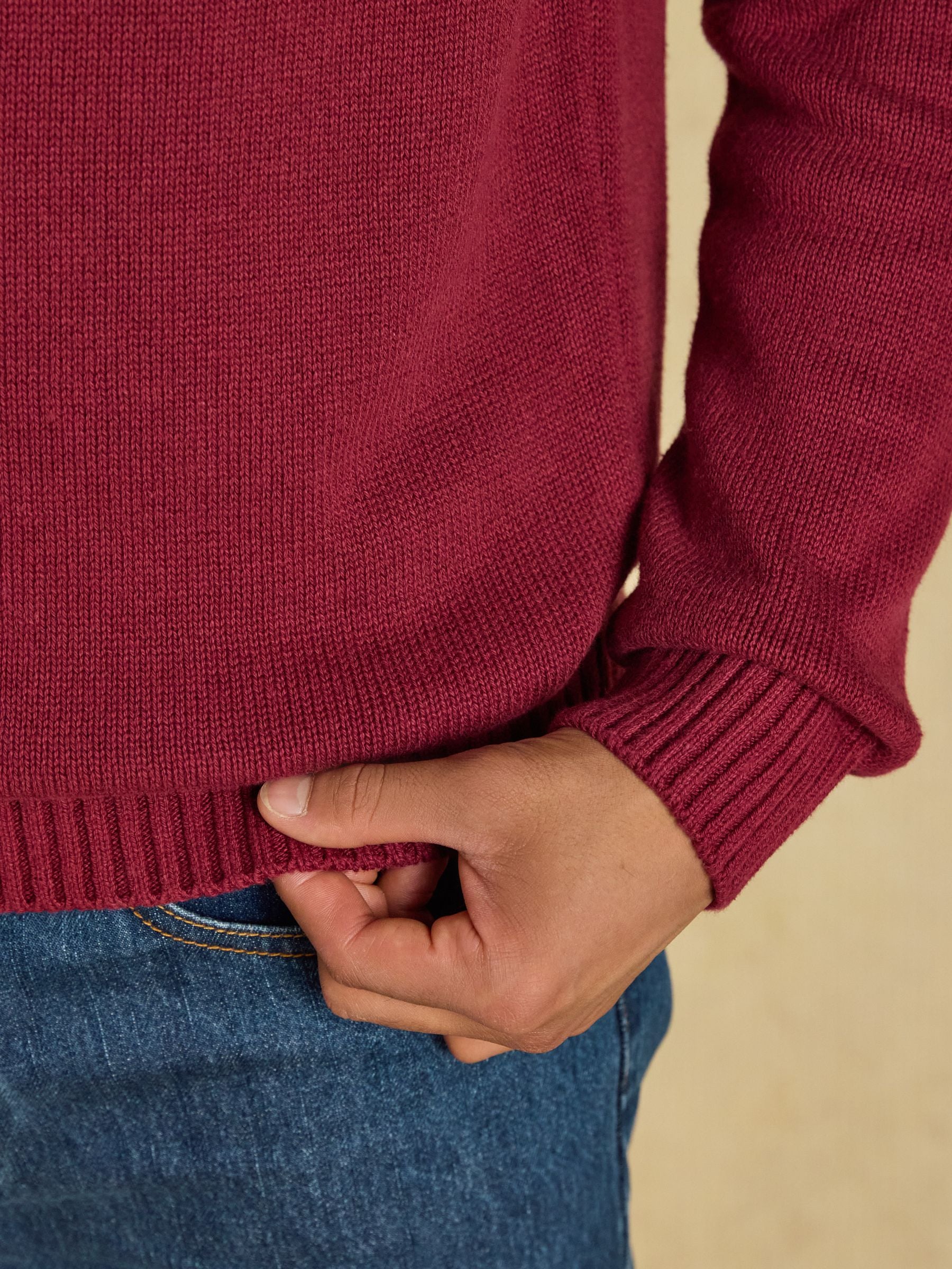 Intarsia Crew Neck Burgundy Car Jumper