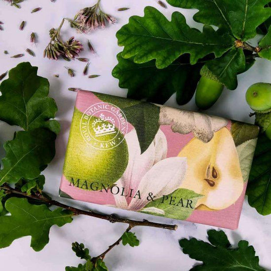 Kew Gardens Magnolia and Pear Soap - 240g - RUTHERFORD & Co