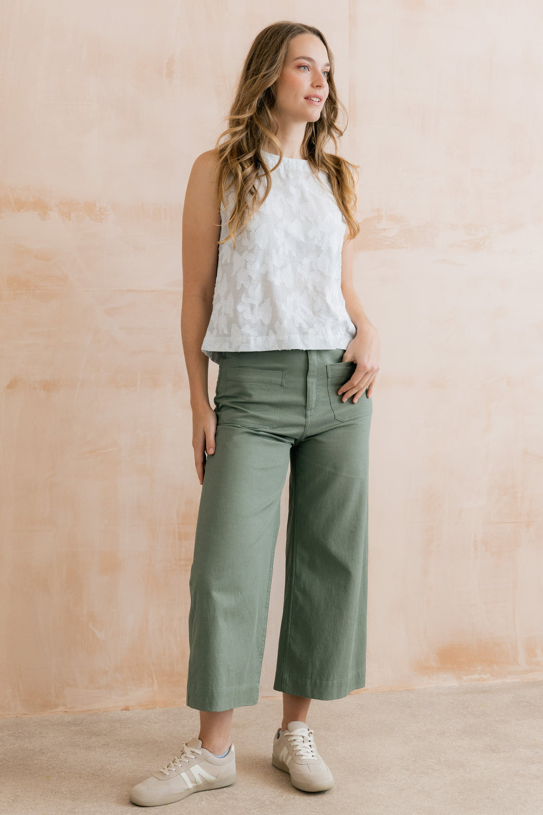 Cora Vest Ceres Laurel