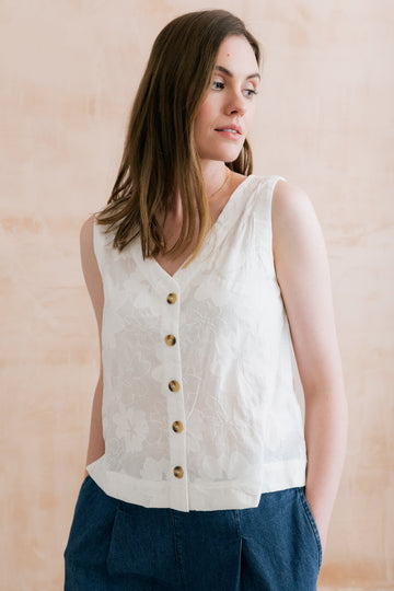 Allium Two Way Vest Plain Seersucker Mocha