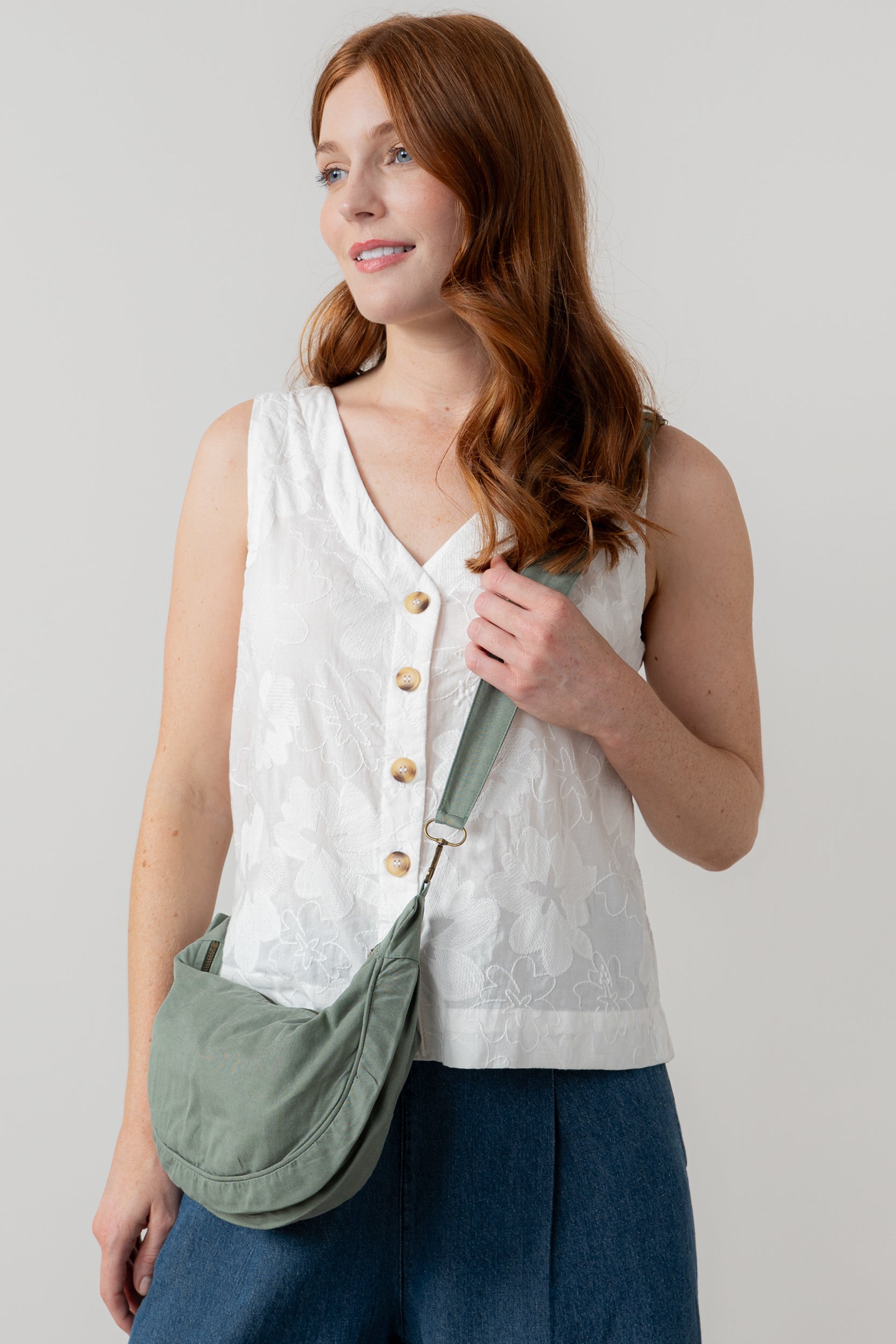 Allium Two Way Vest Plain Seersucker Mocha