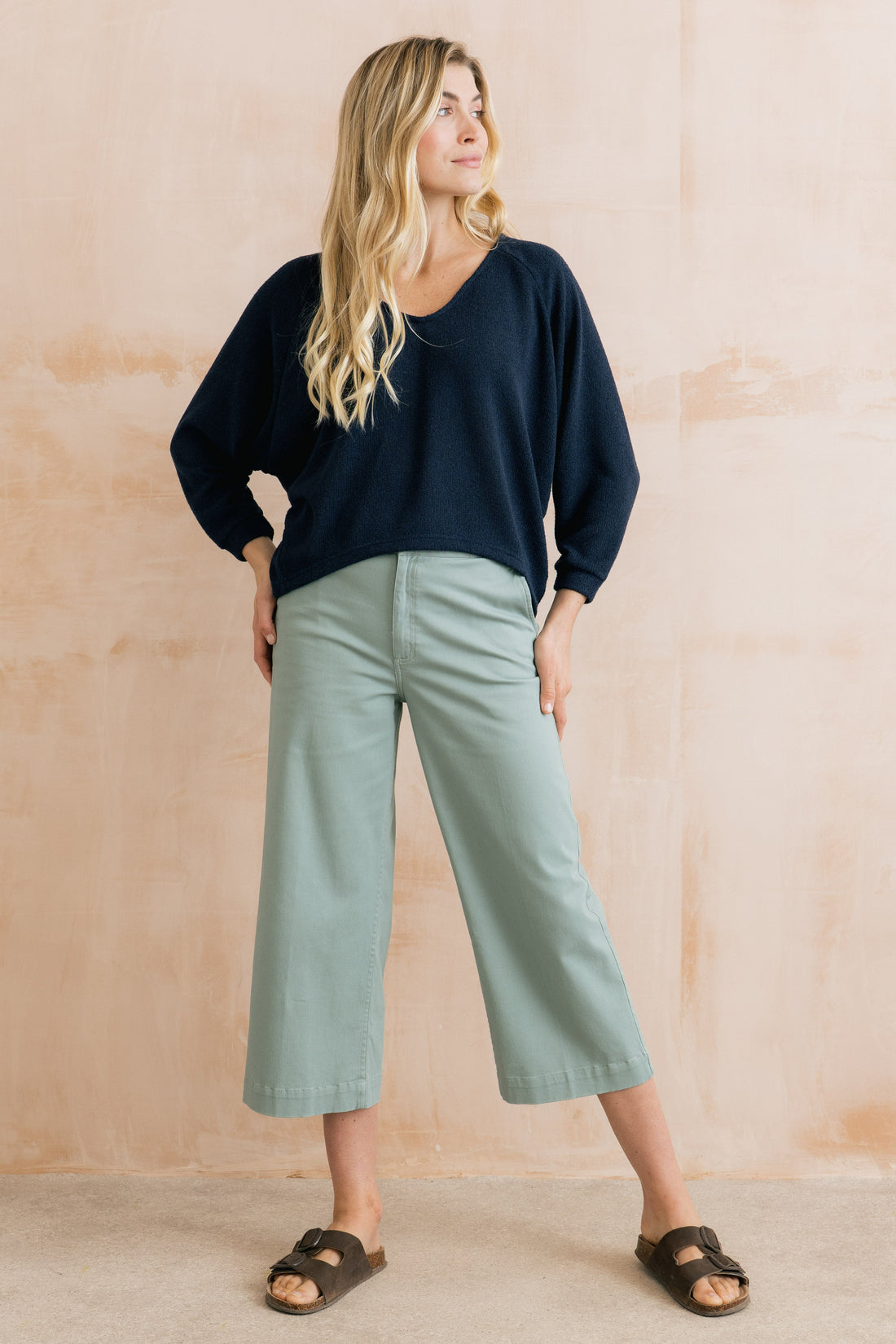Rewilding Top Plain Knit Navy