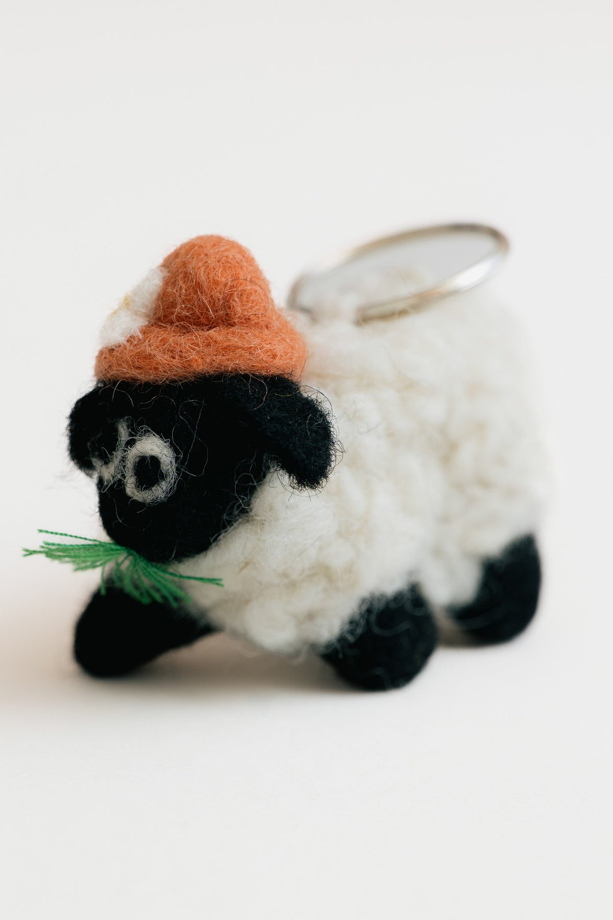 Country Socks And Sheep Keyring Giftbox