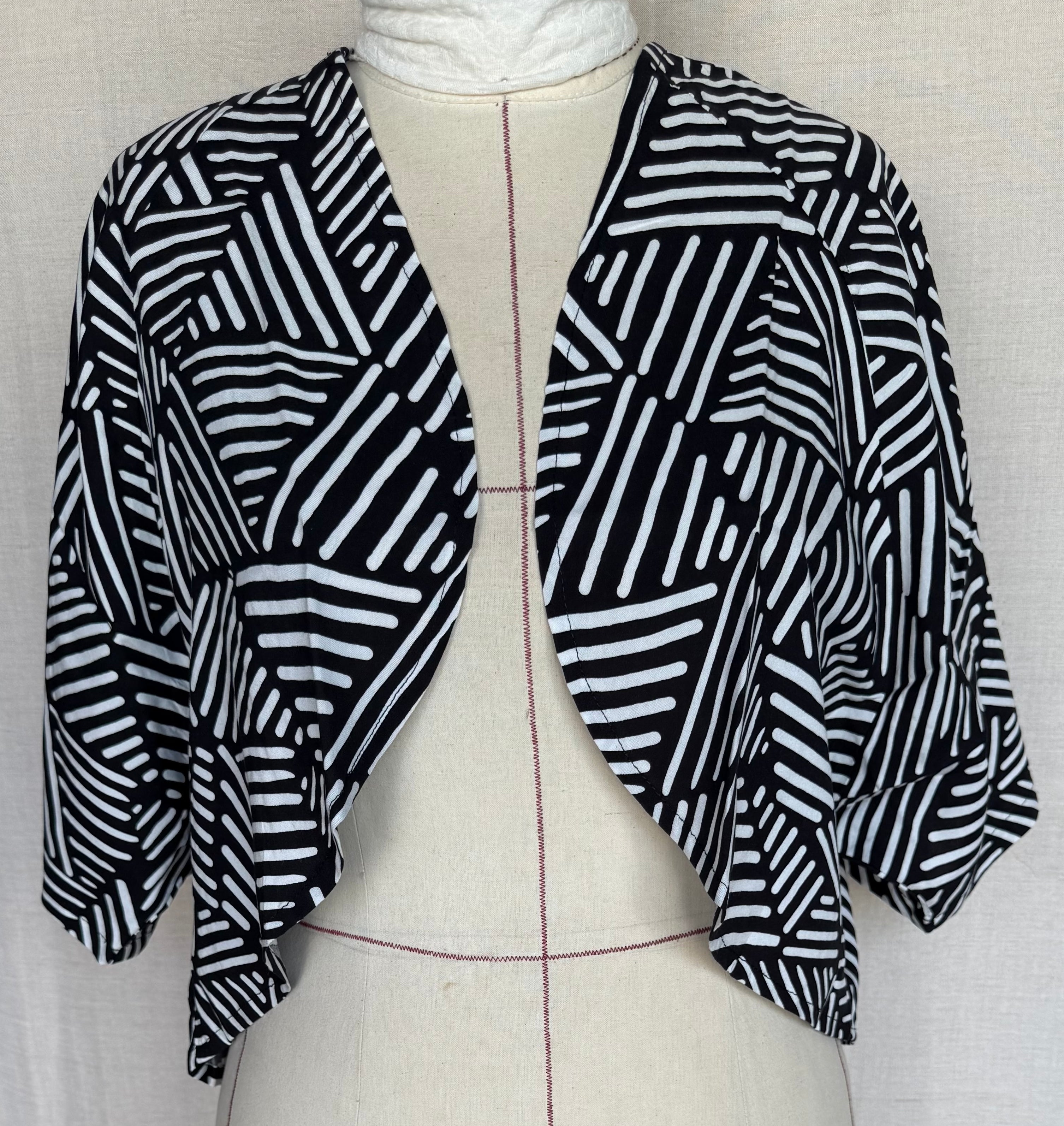 Tara Vao Moana 5098 L. Jacket Ecru