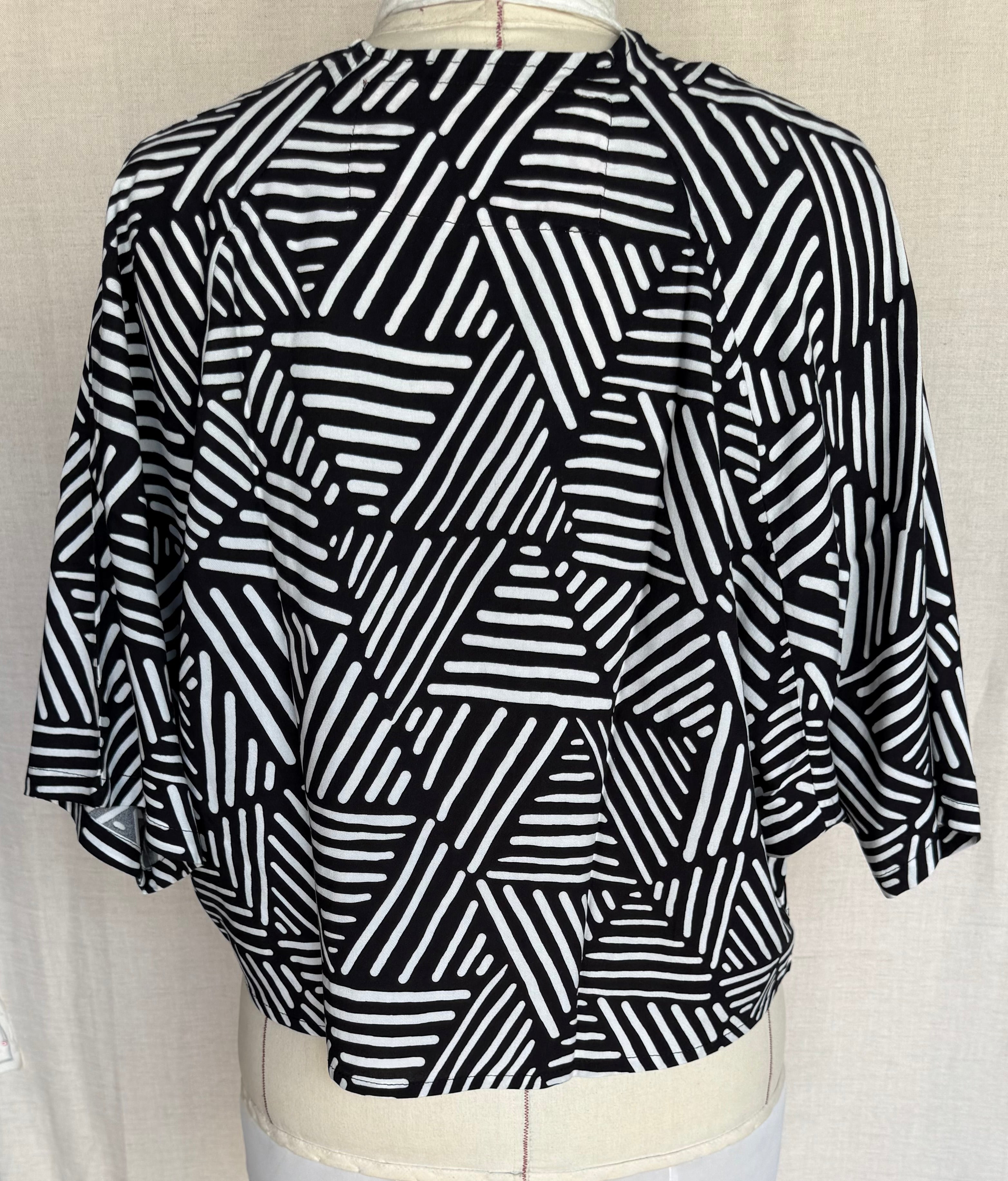 Tara Vao Moana 5098 L. Jacket Ecru