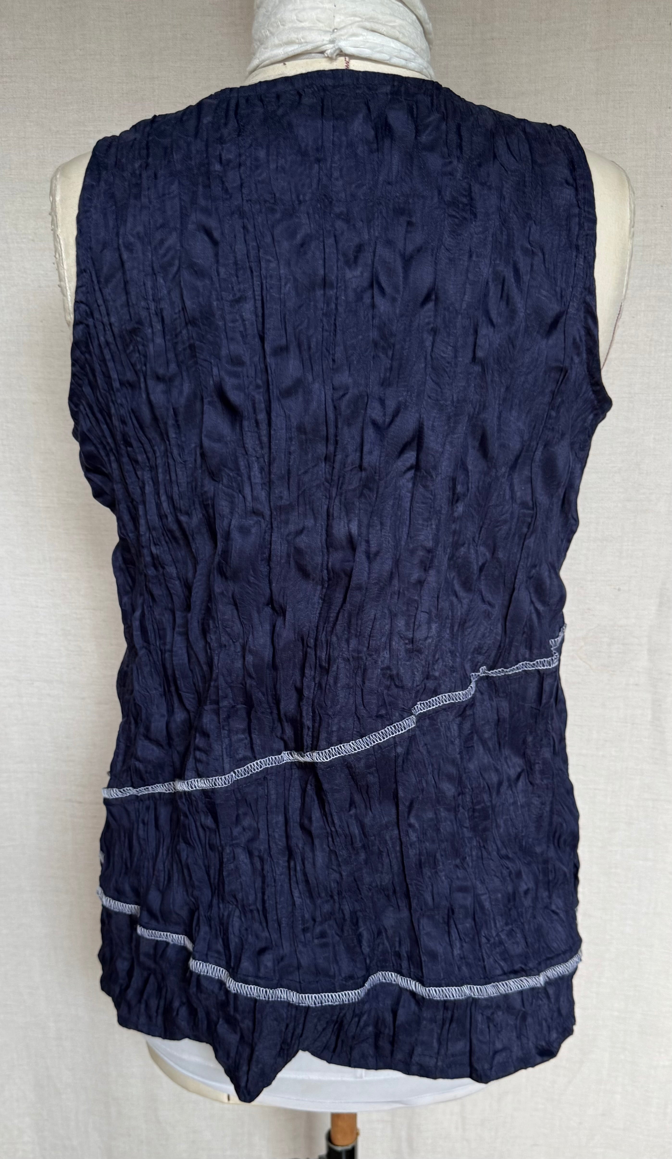 Tara Vao Morgan 2094 L. Top Navy
