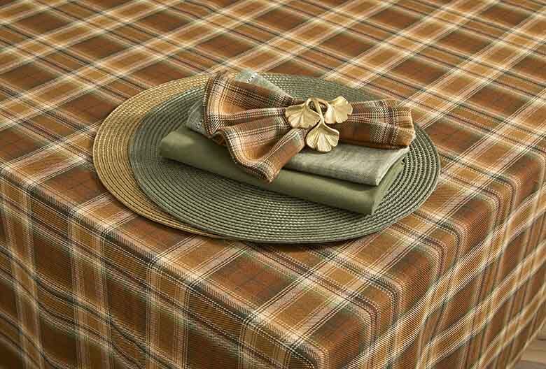 Moorland plaid tablecloth (150x250cm)