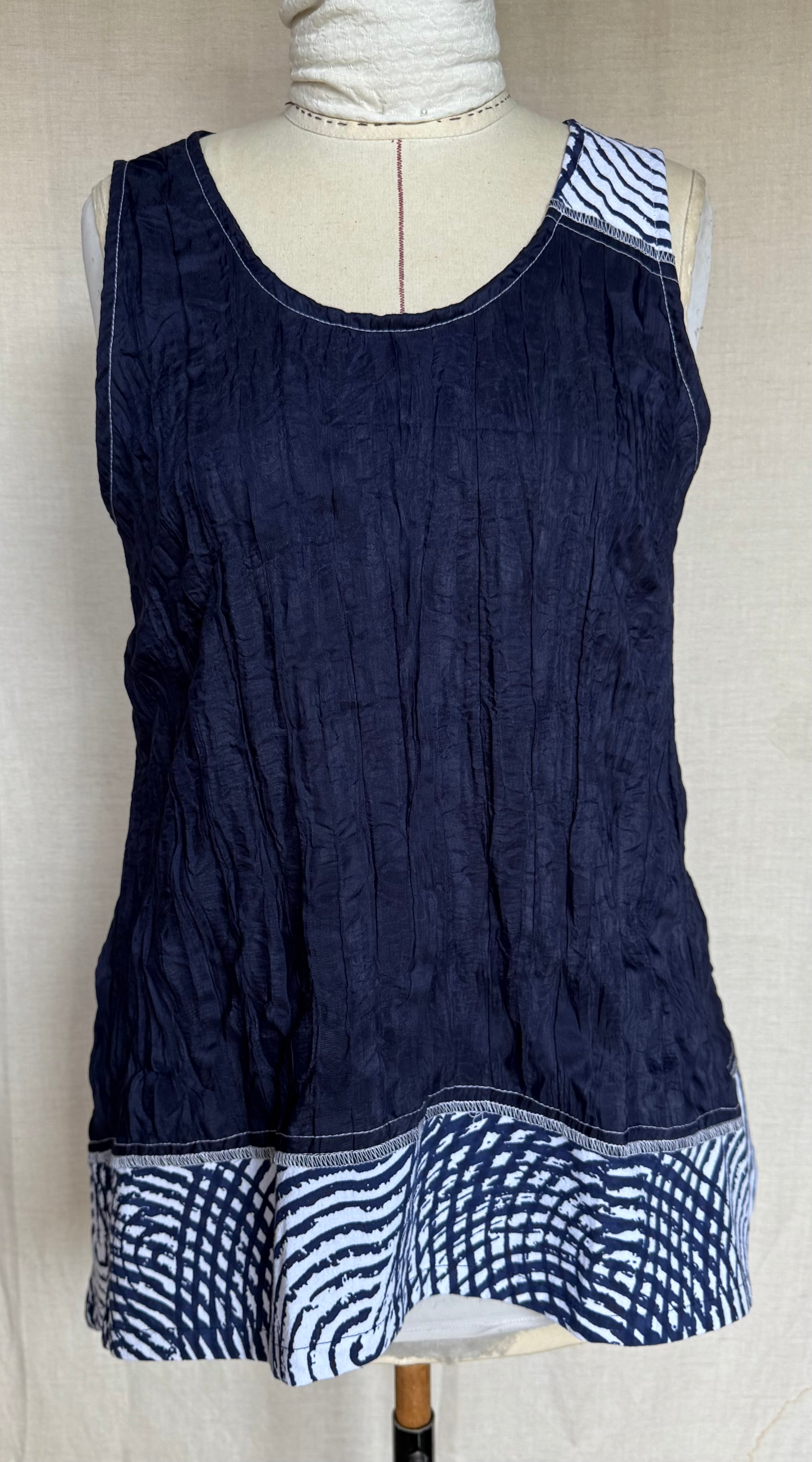 Tara Vao Mylene 3084 L. Top Navy