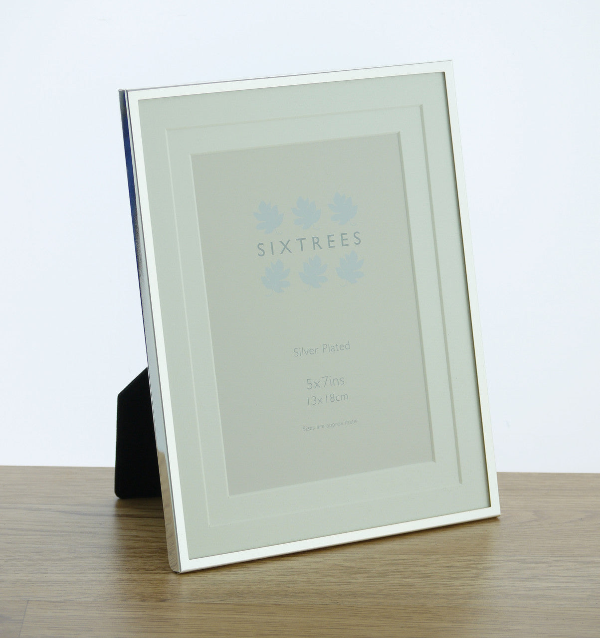 Sixtrees Park Lane Silver Plated 7x5 inch Photoframe