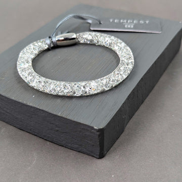 Encased crystal bracelet with magnetic clasp