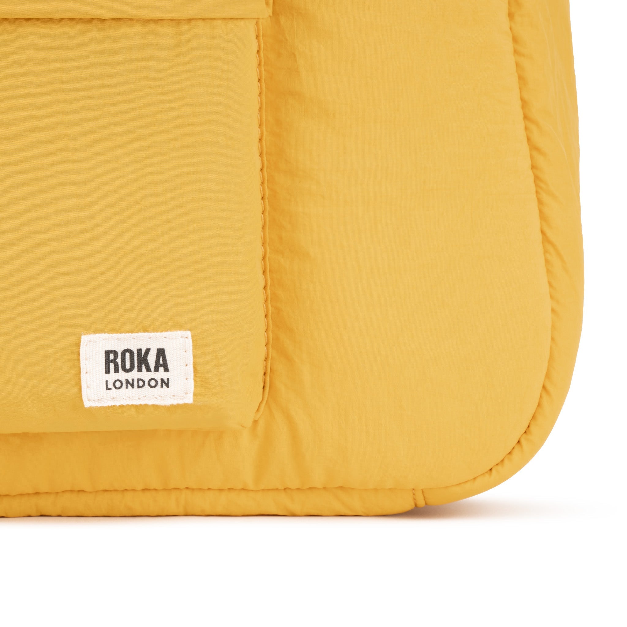Belsize Crossbody Bag Medium Taslon