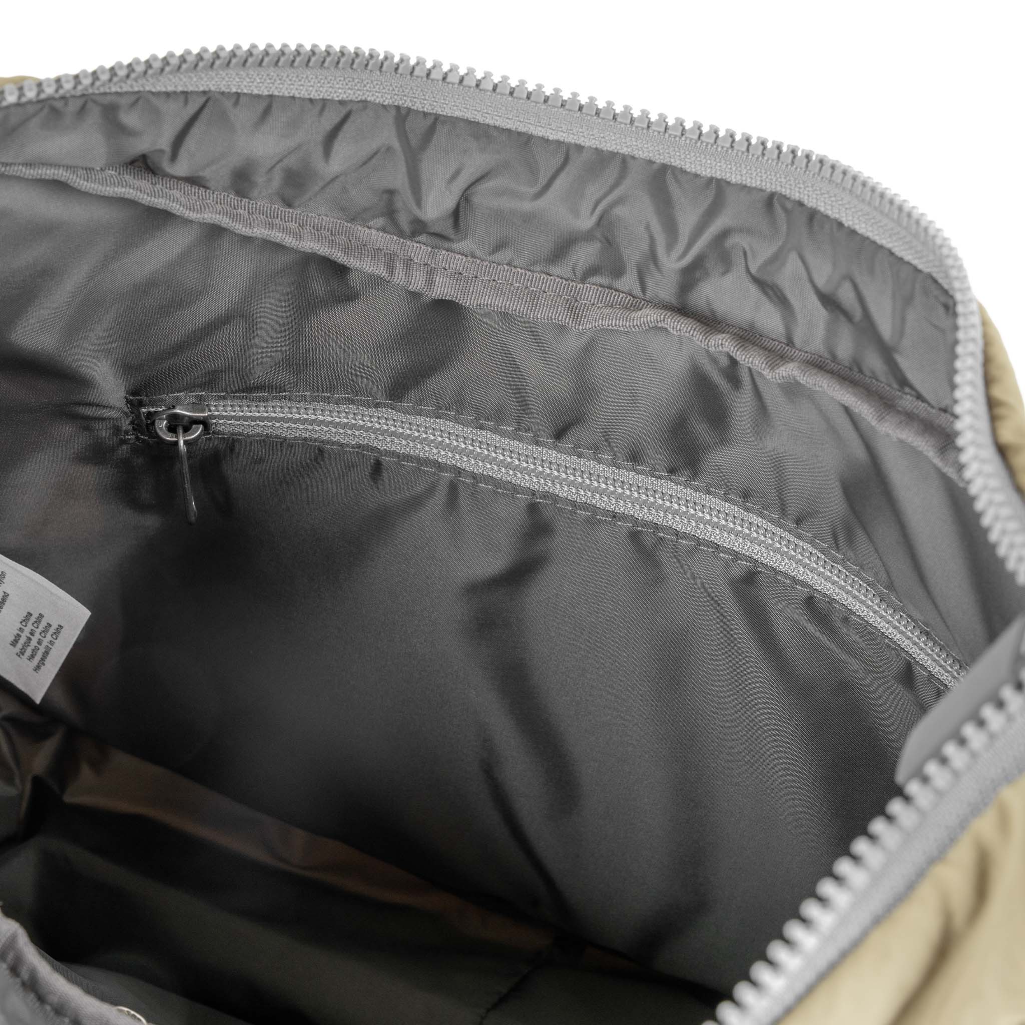 Belsize Crossbody Bag Medium Taslon