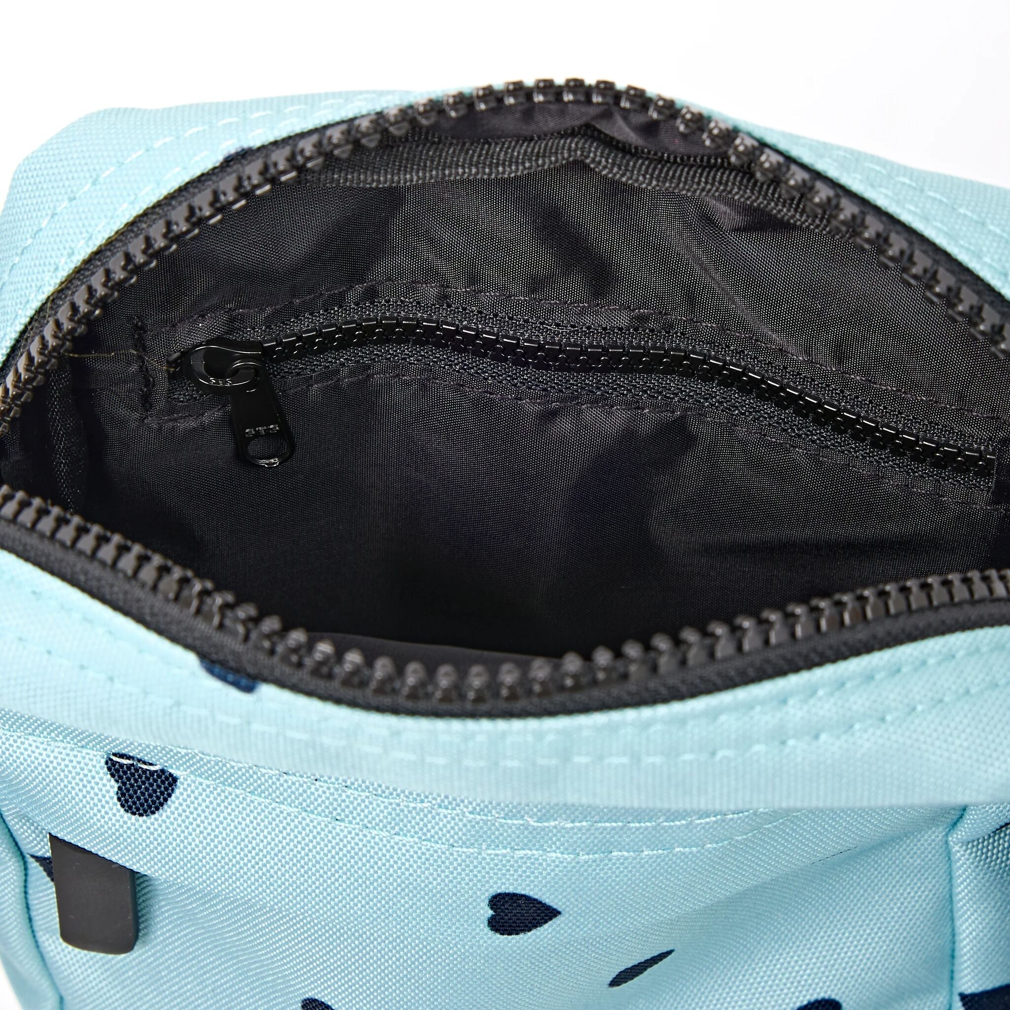 Bond Pocket Crossbody Bag in Heart Print