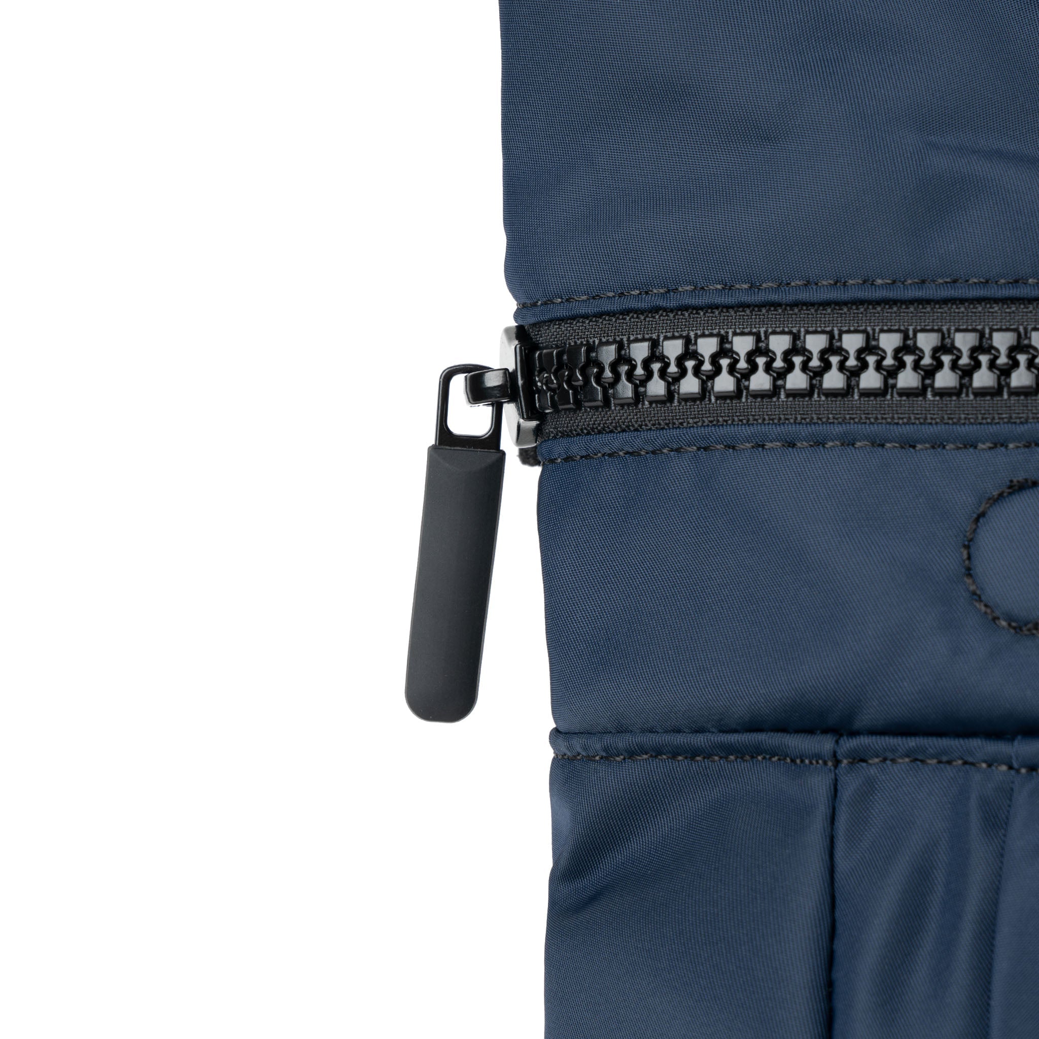 Black Label Camden J Backpack Medium Recycled Nylon